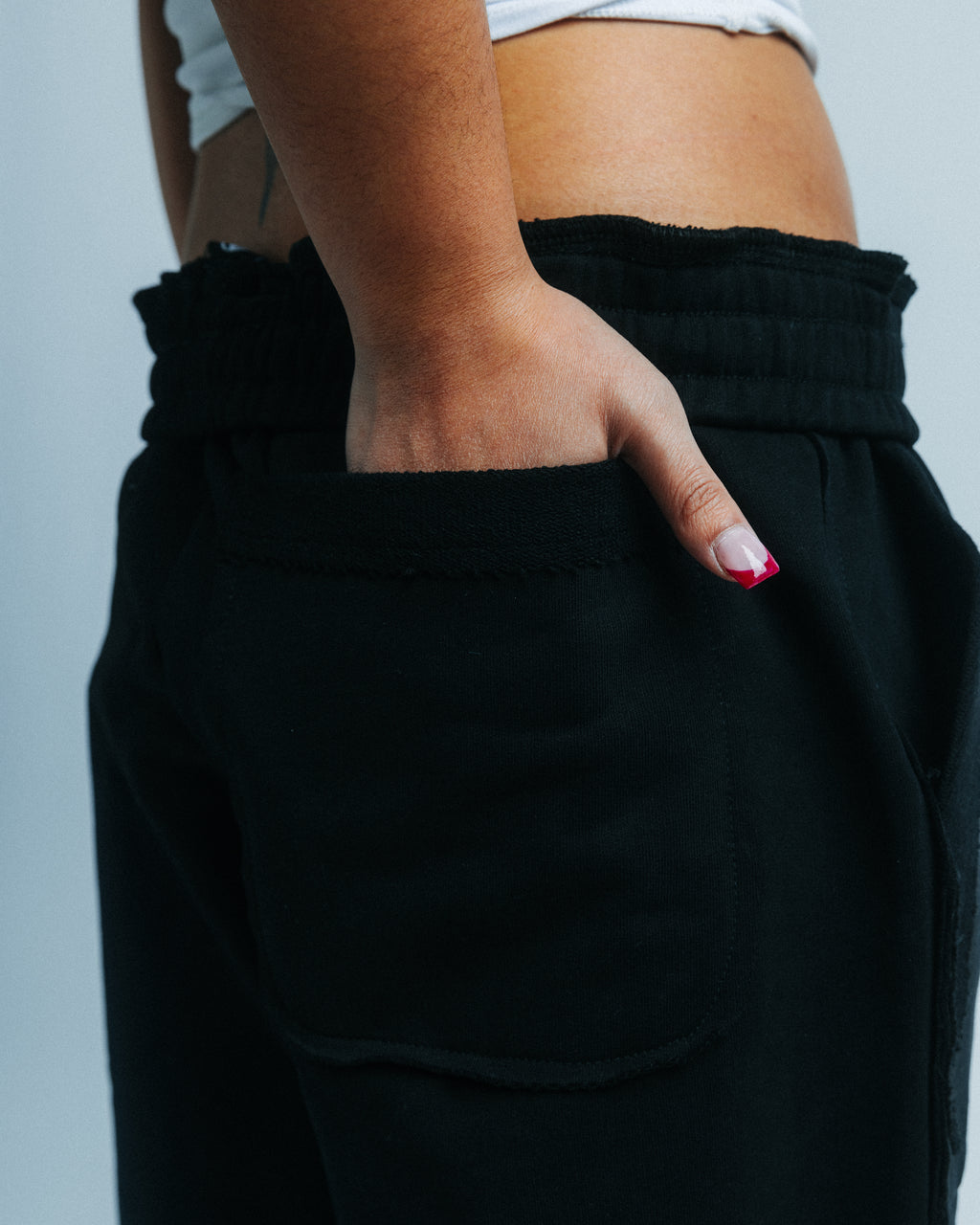 “NEW ERA” SWEATS