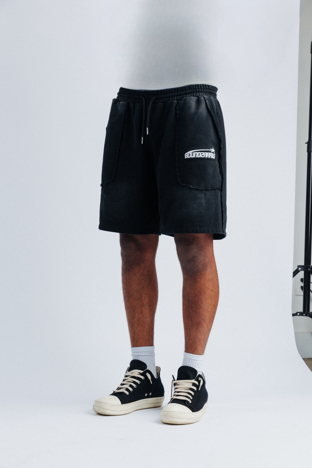 “CHALK” SHORTS